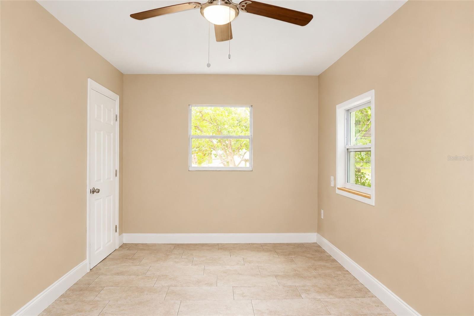 9412 N ELMER ST — photo 23