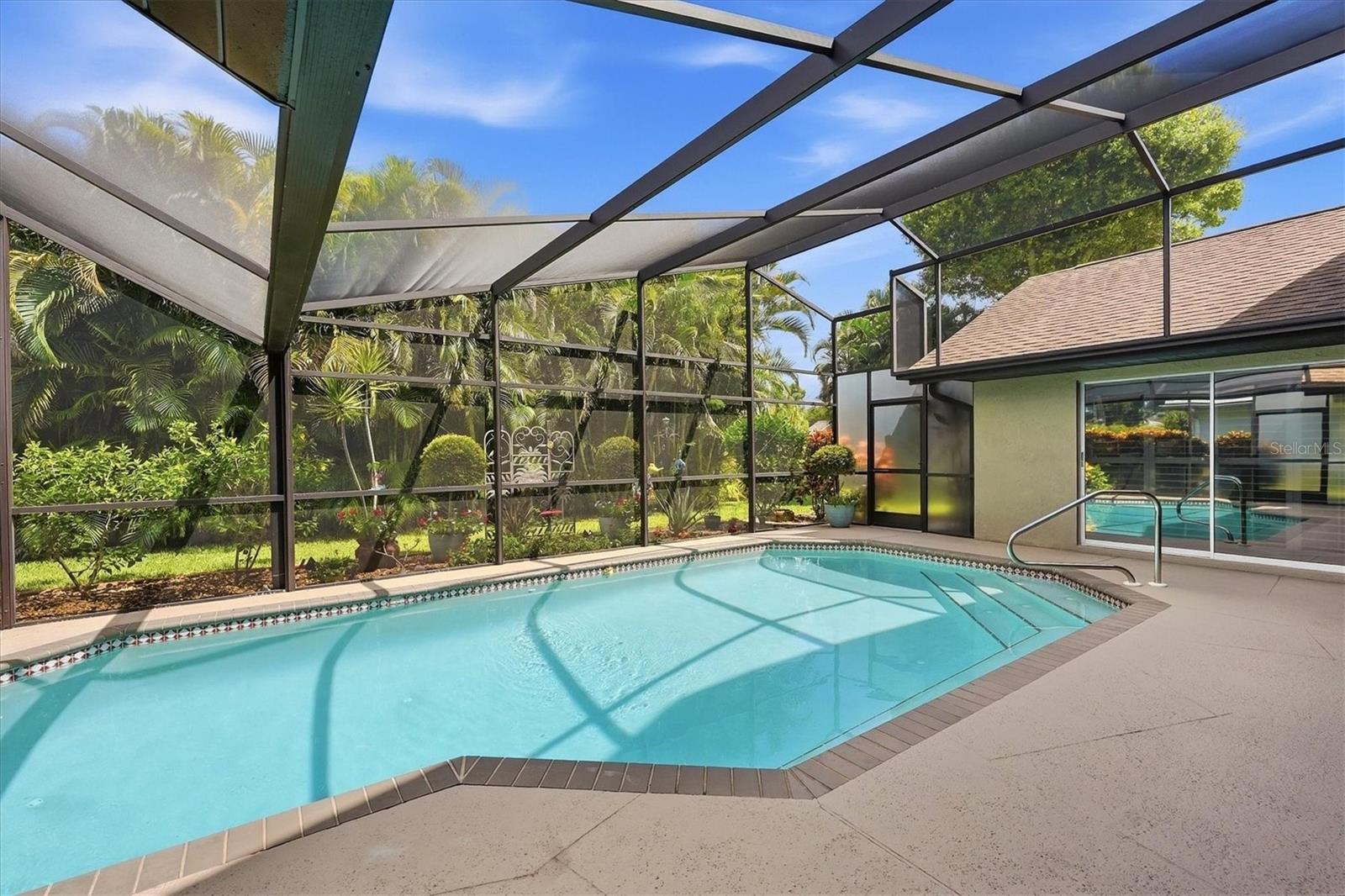450 LAKE OF THE WOODS DR — photo 58