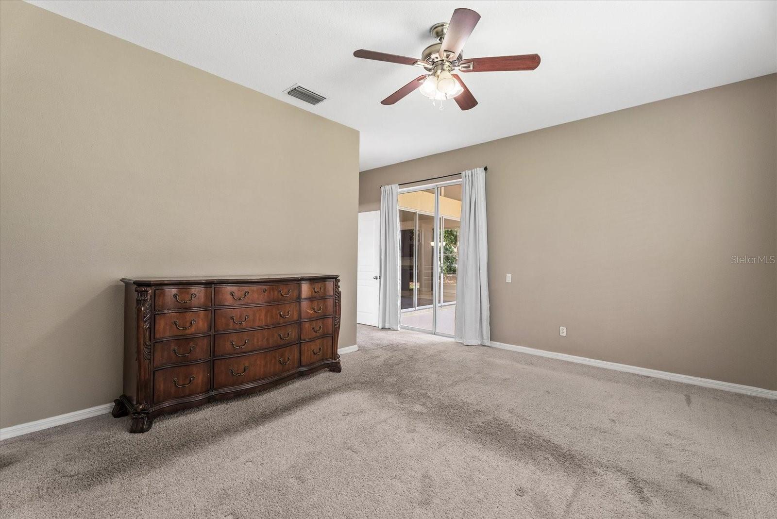 324 LANGHOLM DR — photo 26