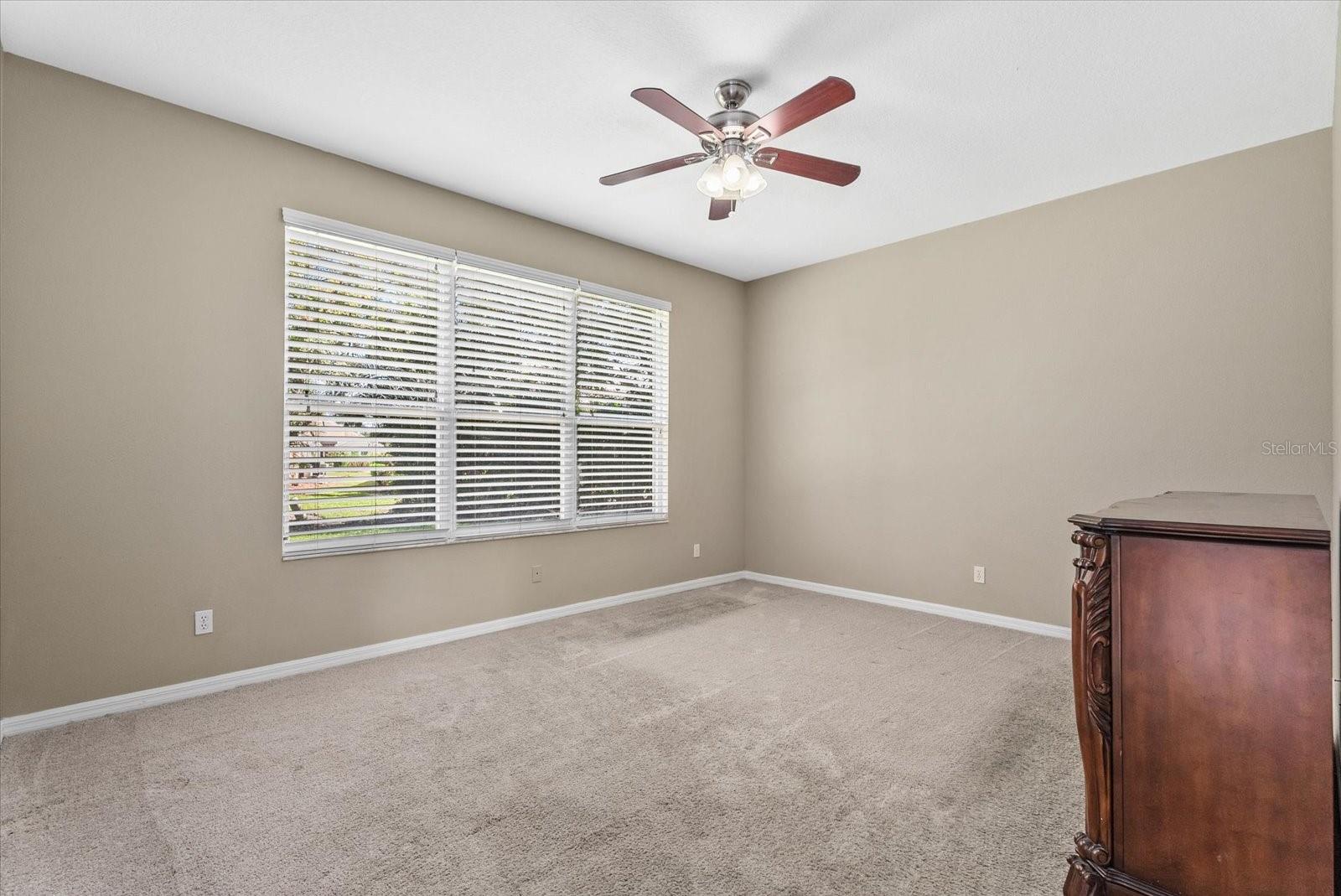 324 LANGHOLM DR — photo 25