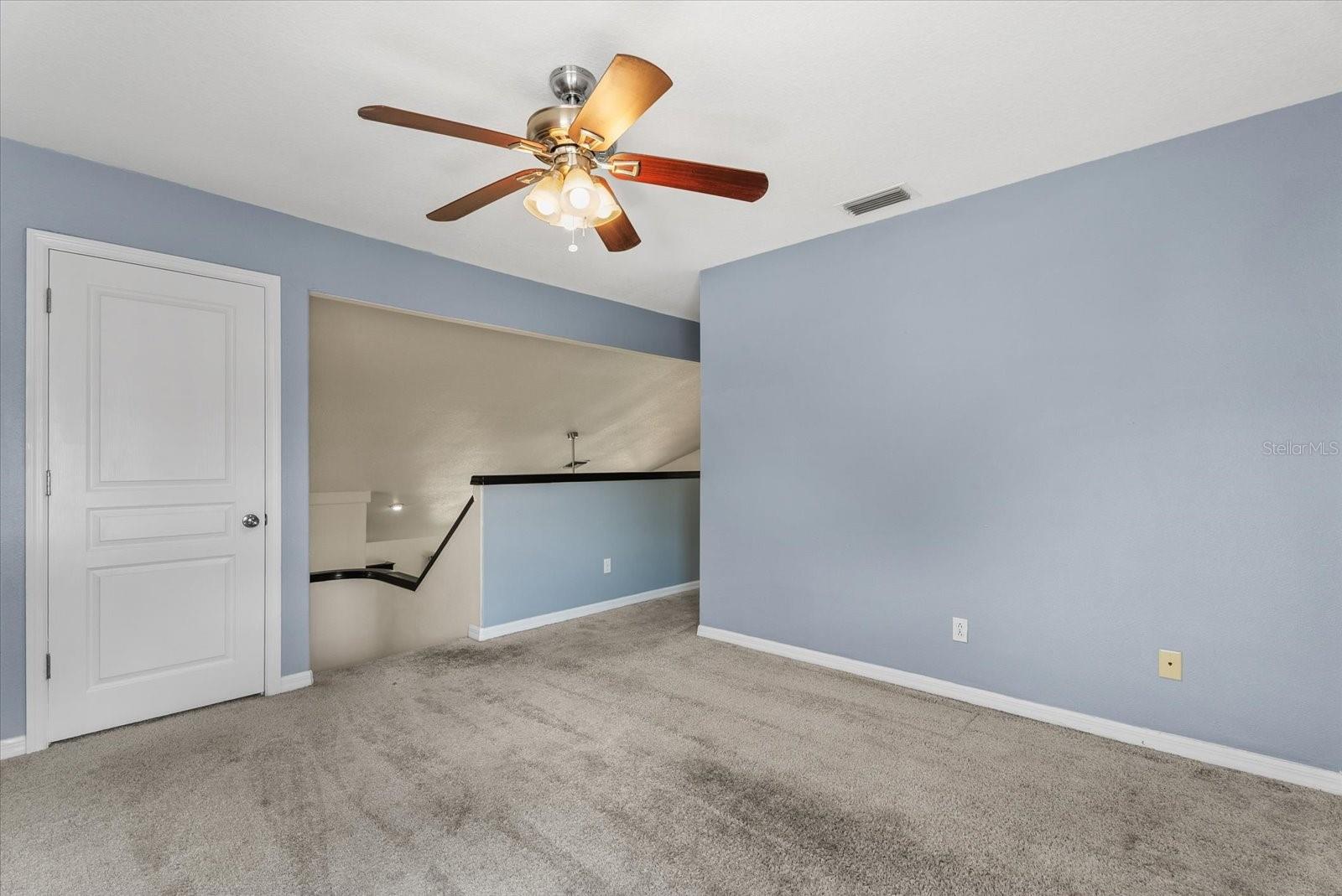 324 LANGHOLM DR — photo 33