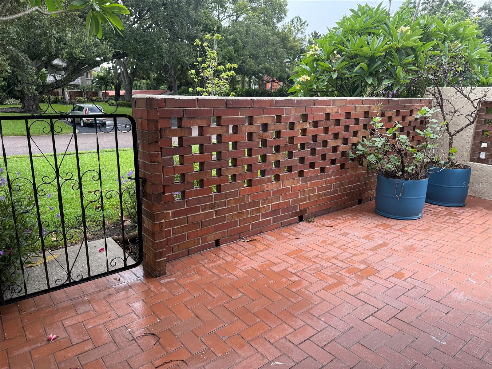 1012 PEARCE DR #111 — photo 4