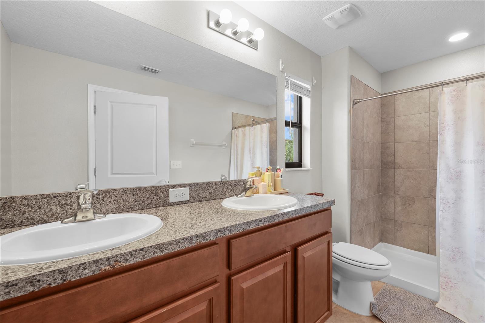 7667 GINGER LILY CT — photo 34