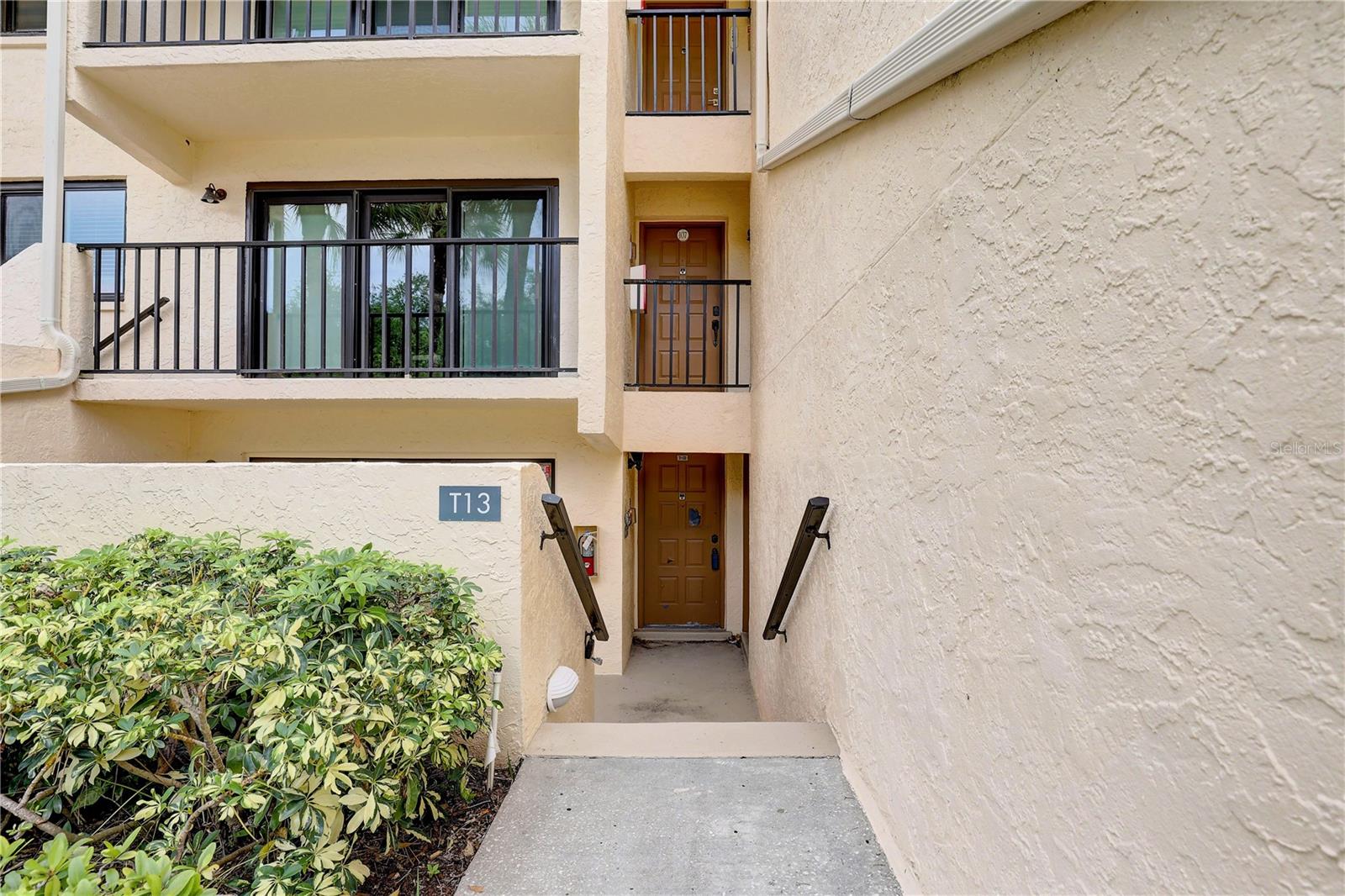 7510 SUNSHINE SKYWAY LN S #T13 — photo 8