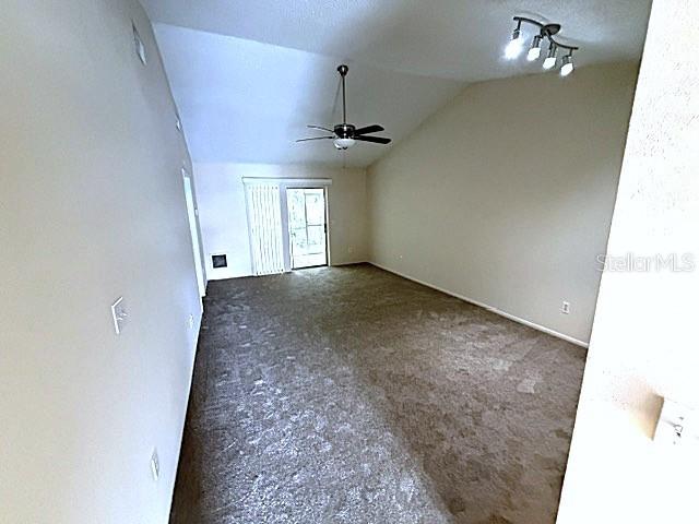 1136 DOVER CT — photo 4