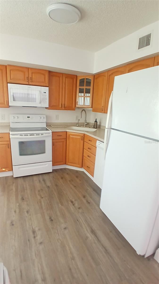 2256 PHILIPPINE DR #72 — photo 7