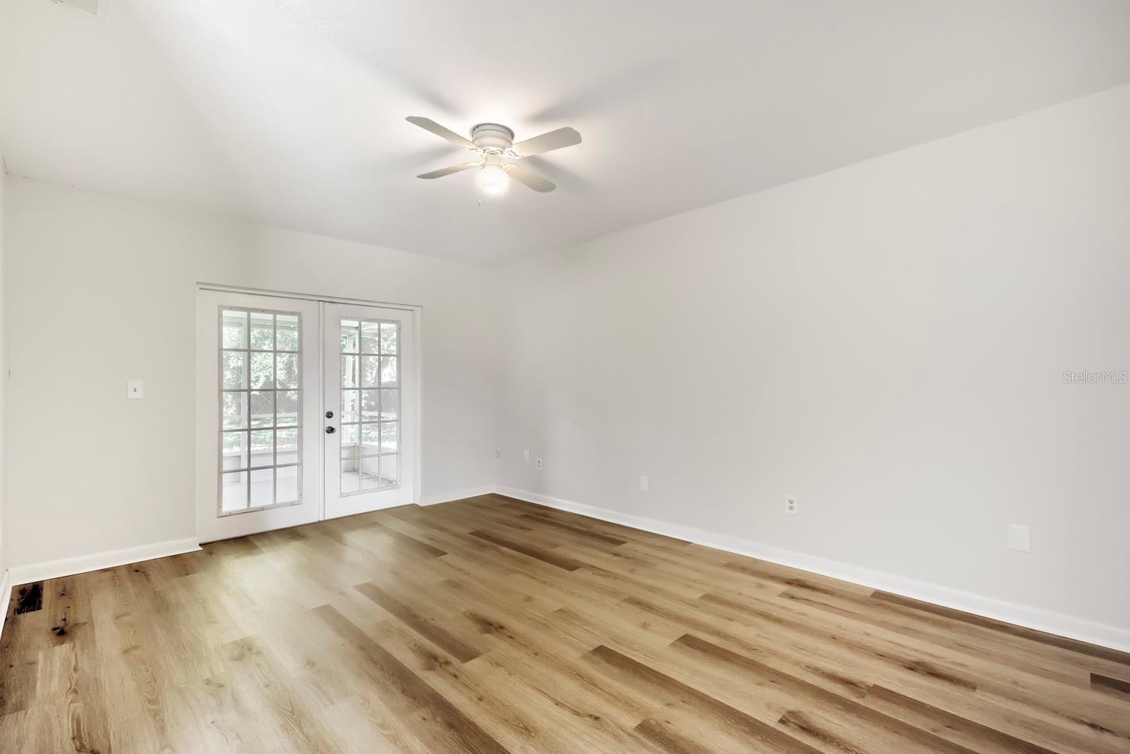 1418 OAK VALLEY DR — photo 2