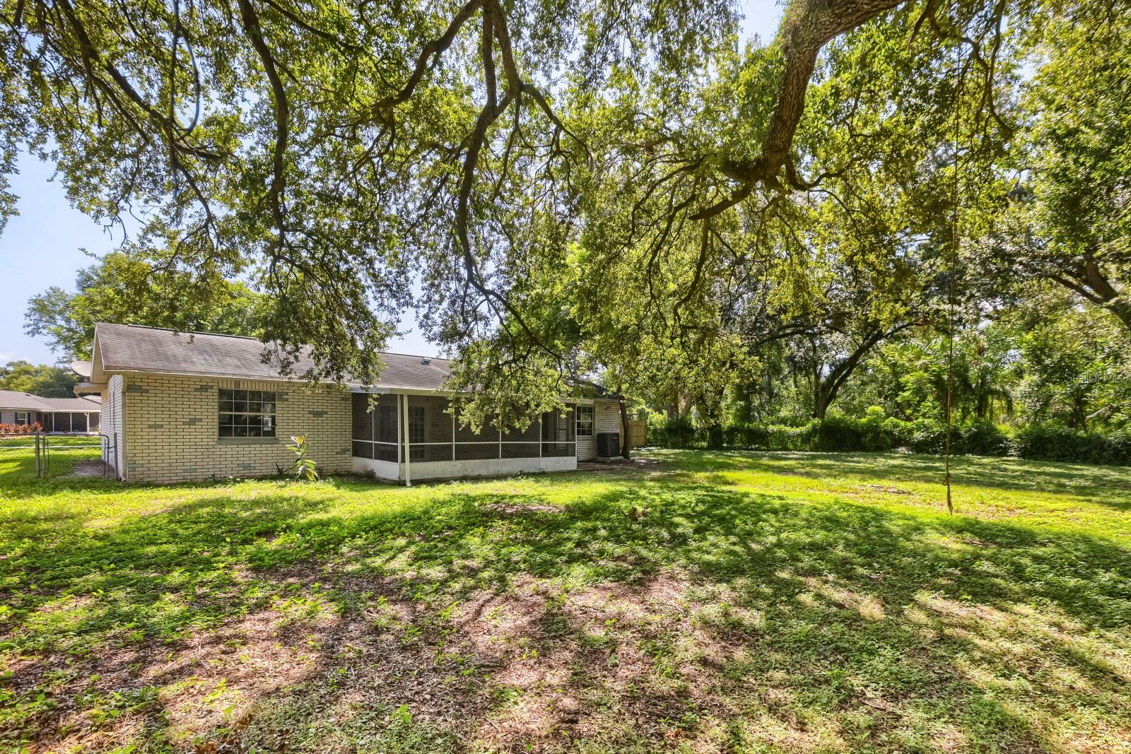 1418 OAK VALLEY DR — photo 13