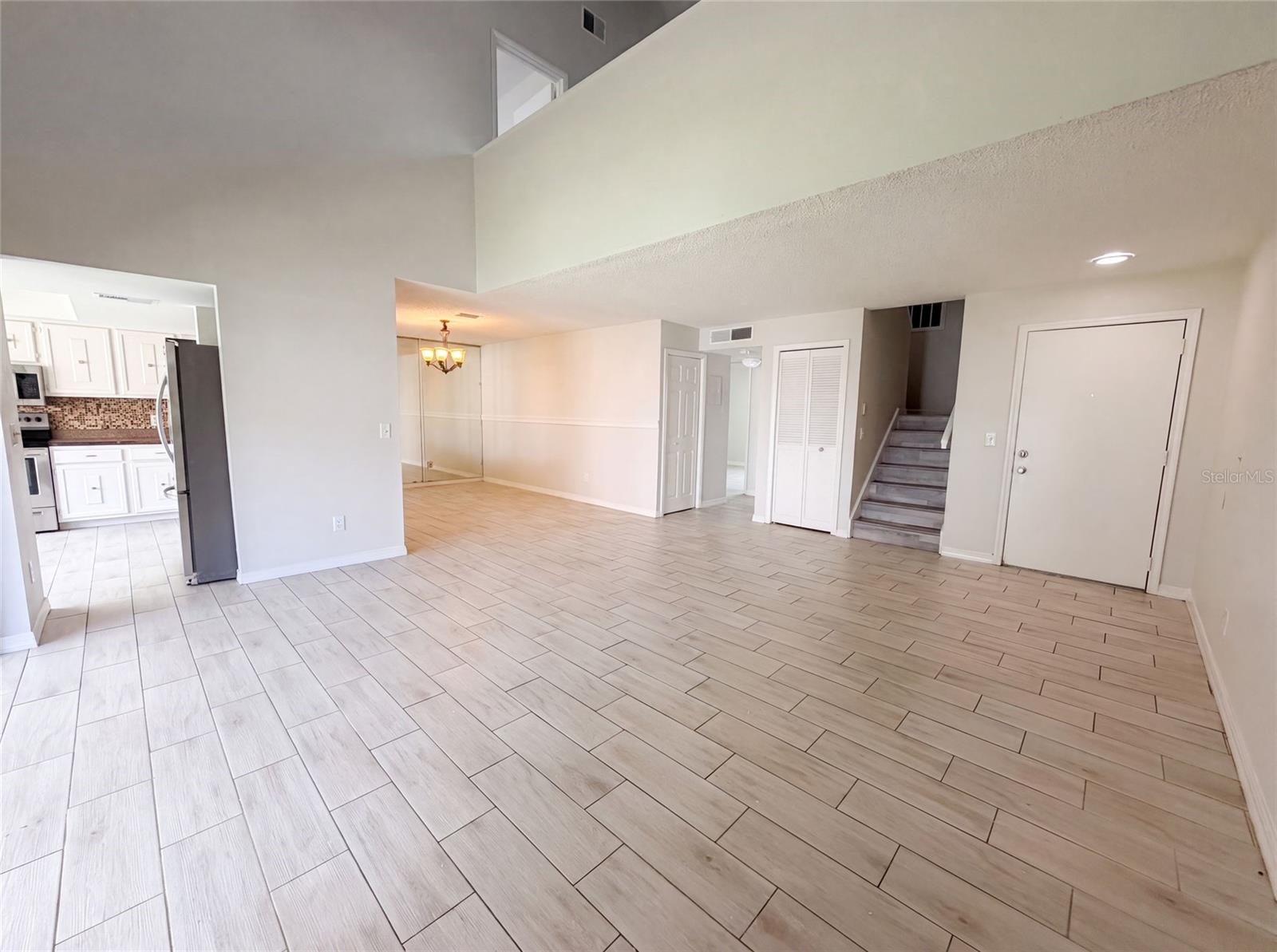 4747 PURITAN CIR #523 — photo 5