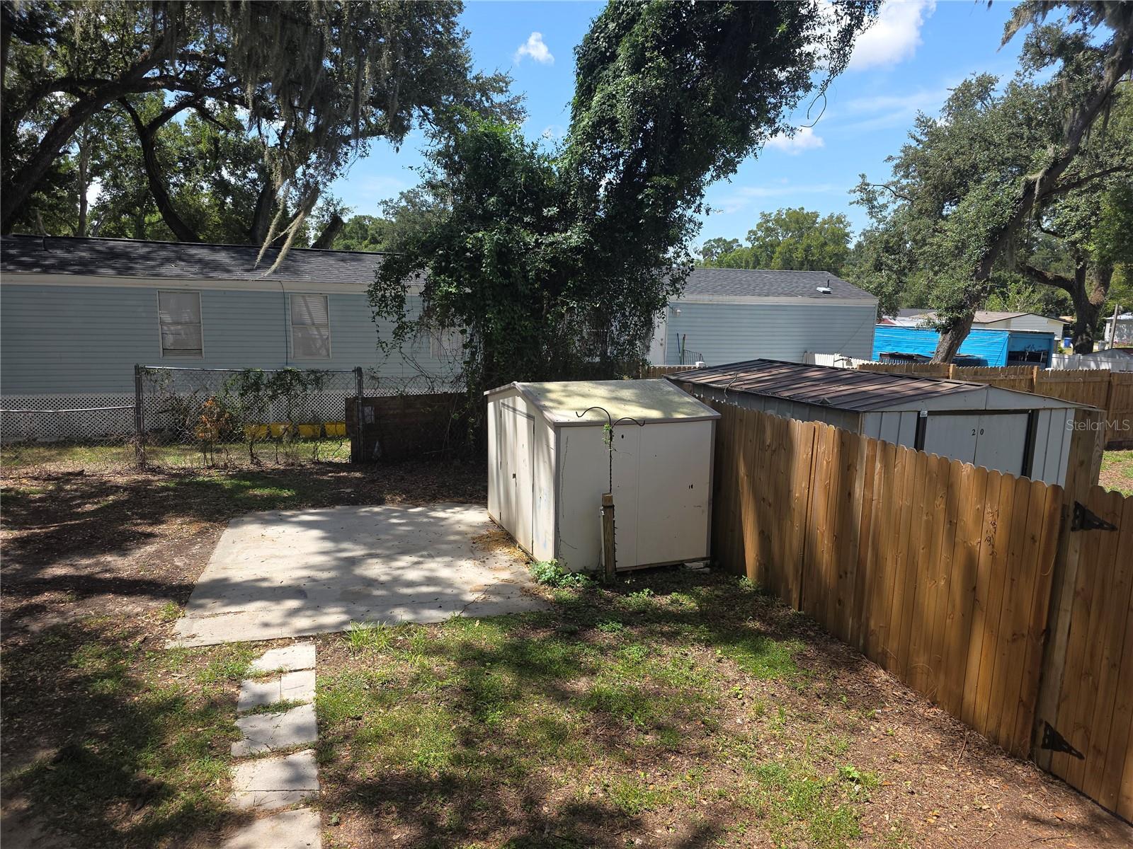 1020 BRINWOOD DR — photo 46