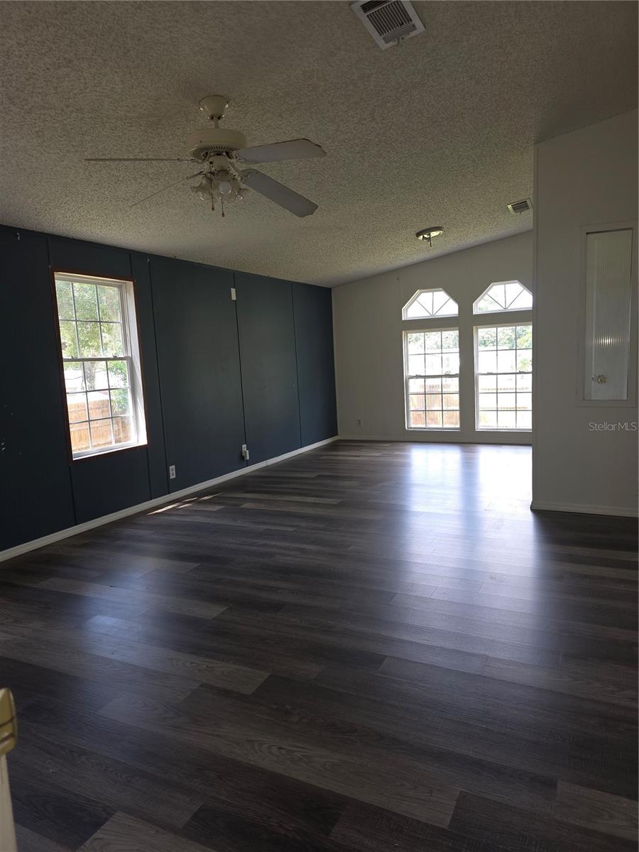1020 BRINWOOD DR — photo 23