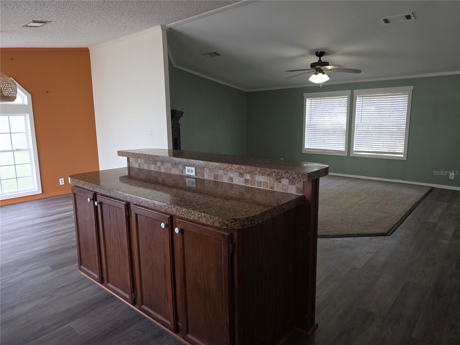 1020 BRINWOOD DR — photo 15
