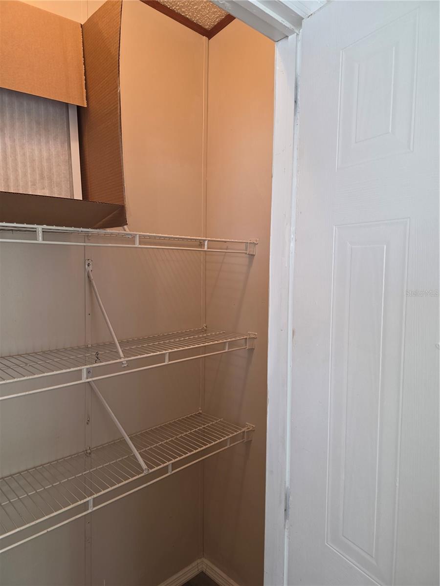 1020 BRINWOOD DR — photo 16