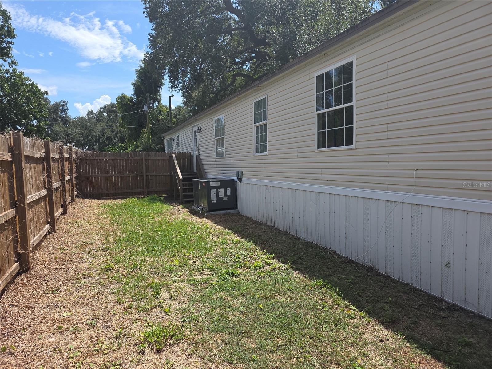 1020 BRINWOOD DR — photo 58