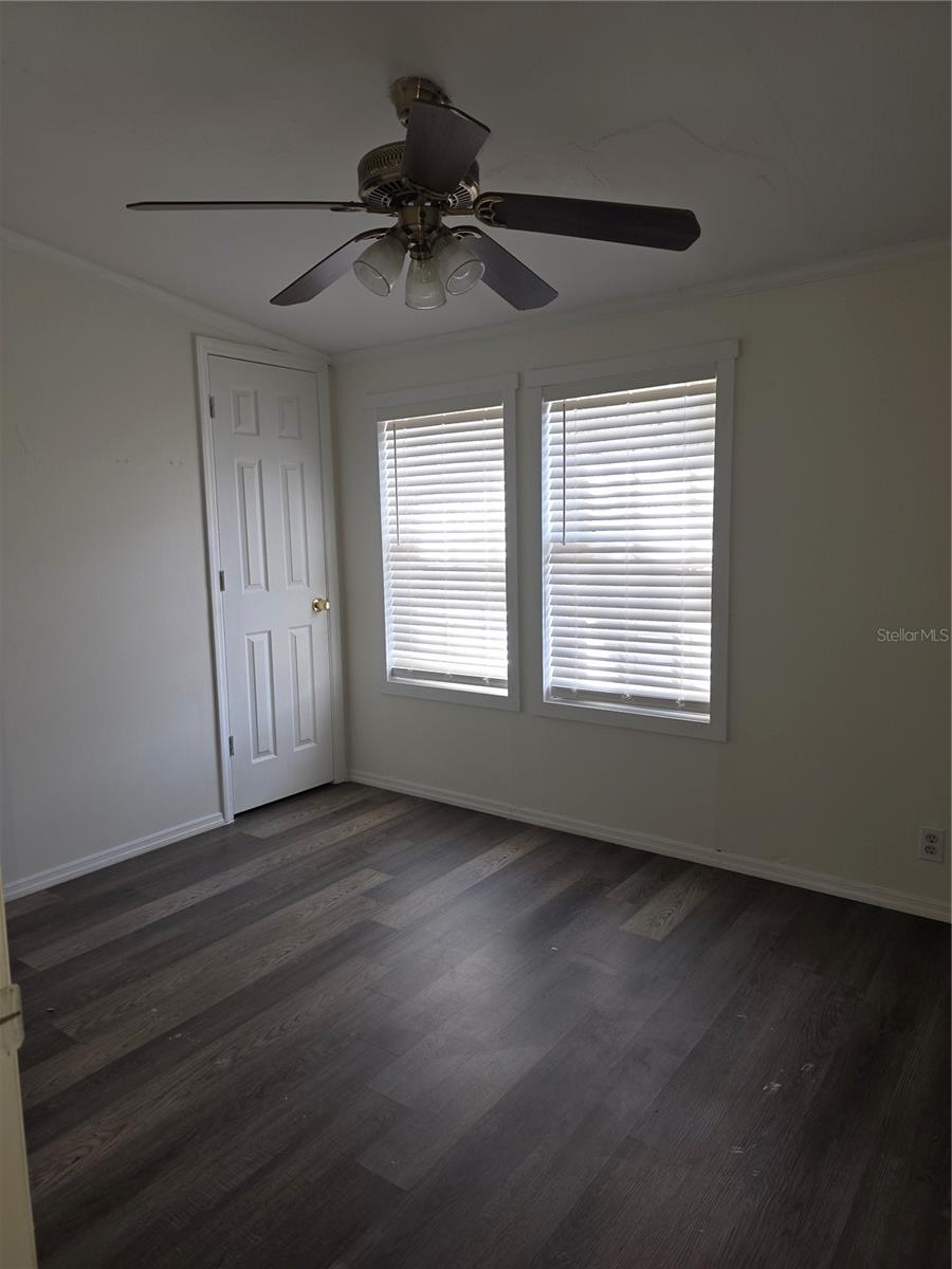1020 BRINWOOD DR — photo 35
