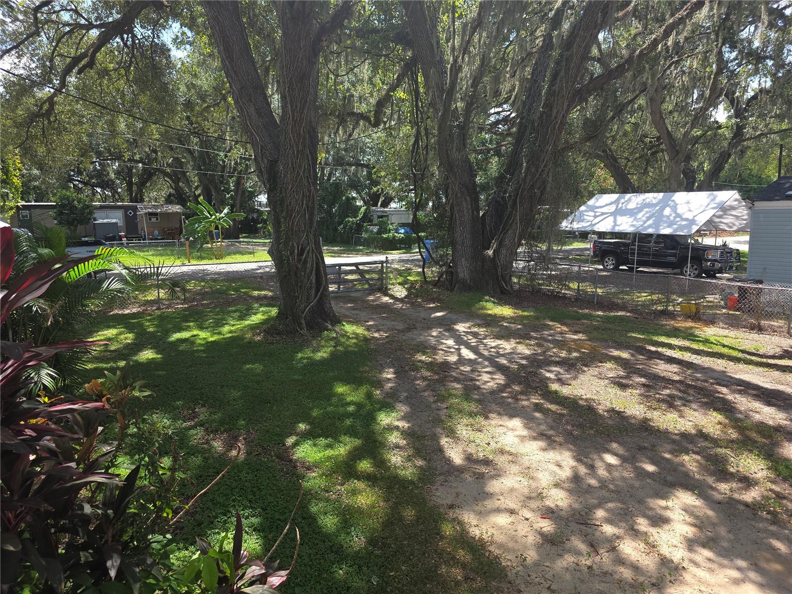 1020 BRINWOOD DR — photo 47