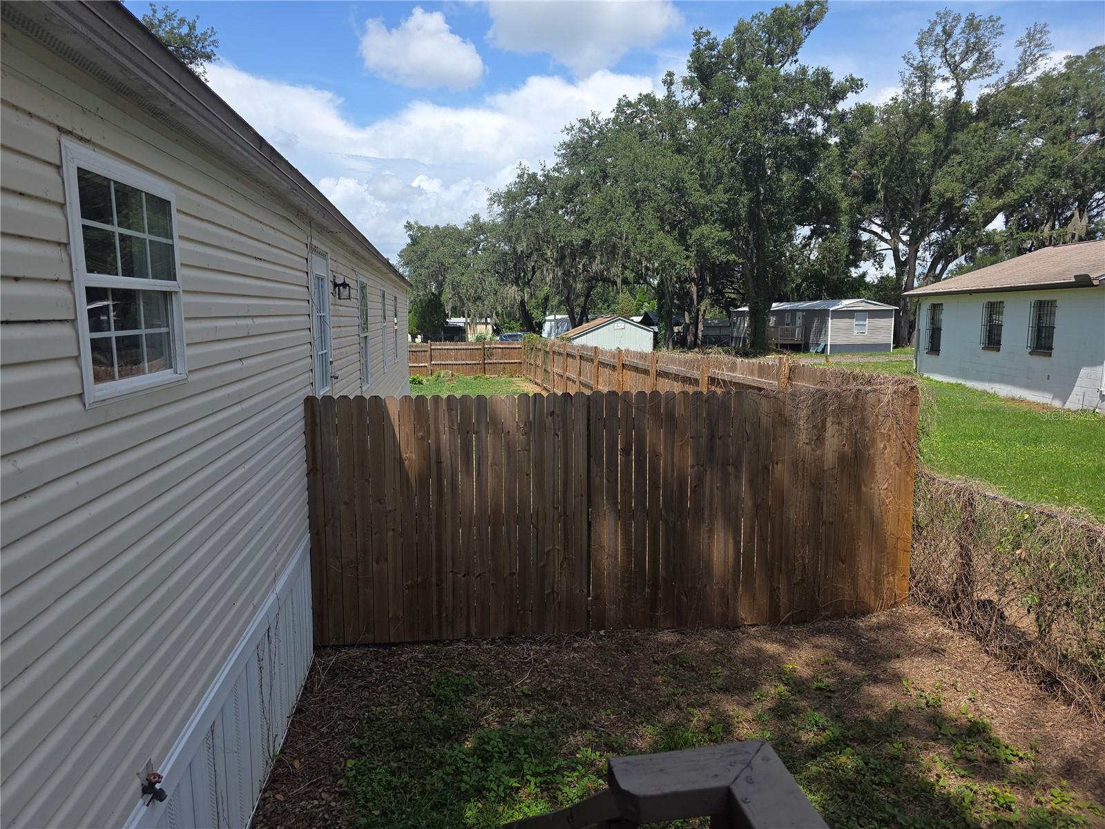 1020 BRINWOOD DR — photo 44