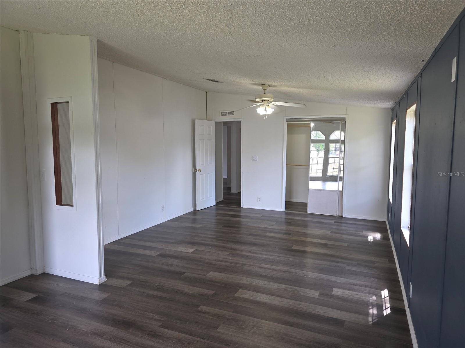 1020 BRINWOOD DR — photo 27