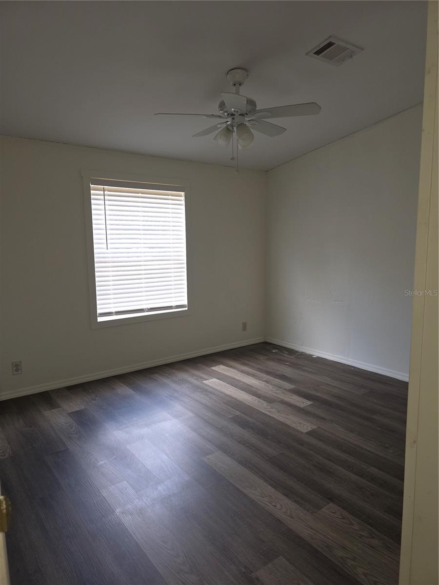 1020 BRINWOOD DR — photo 33