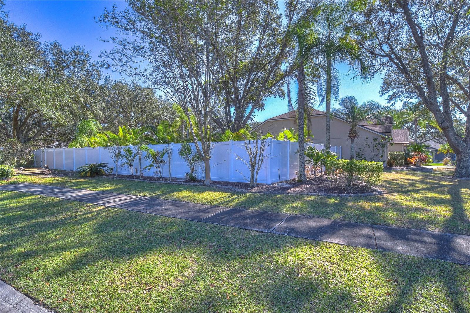 9502 SUNNYOAK DR — photo 24