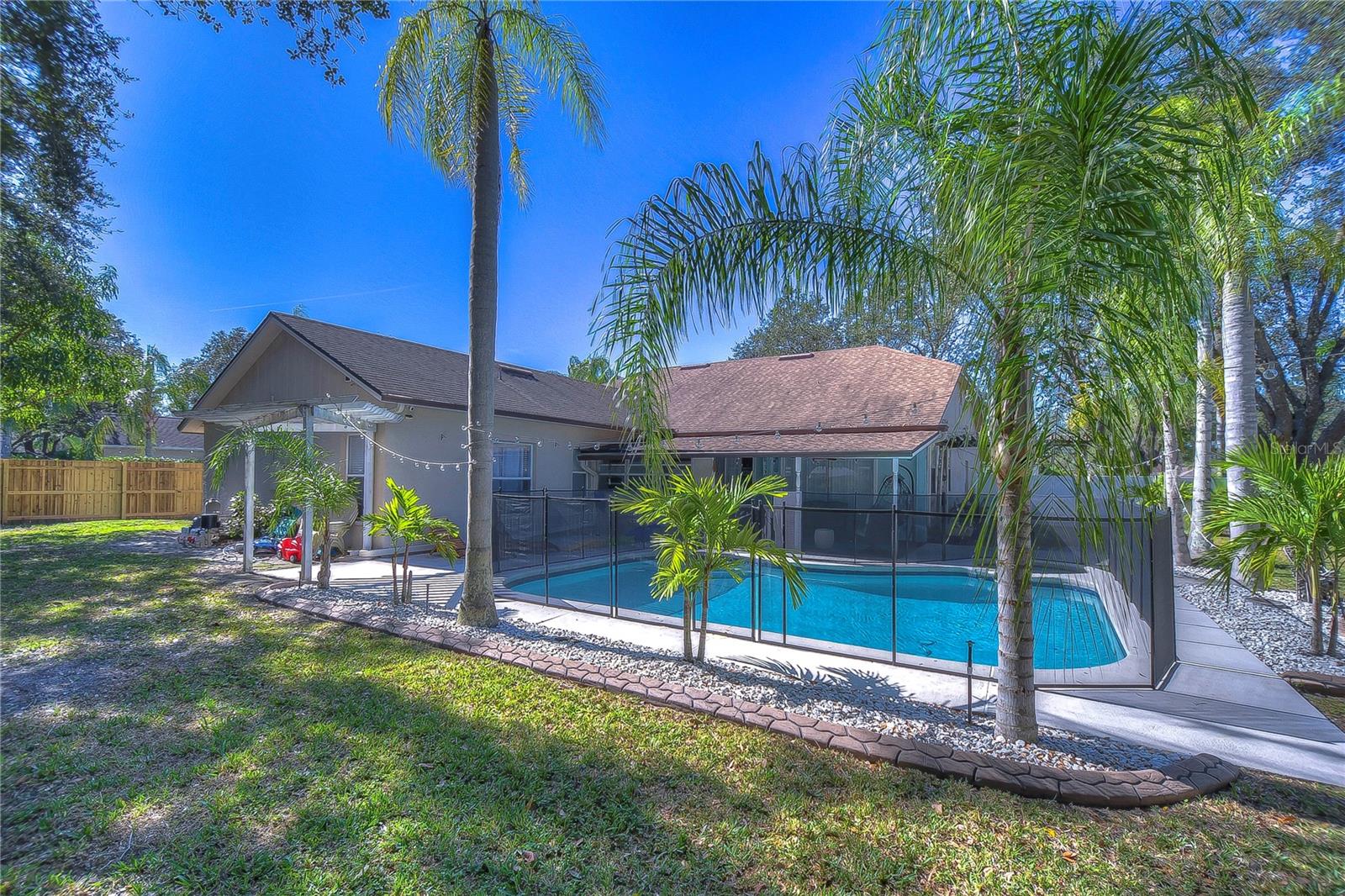 9502 SUNNYOAK DR — photo 34