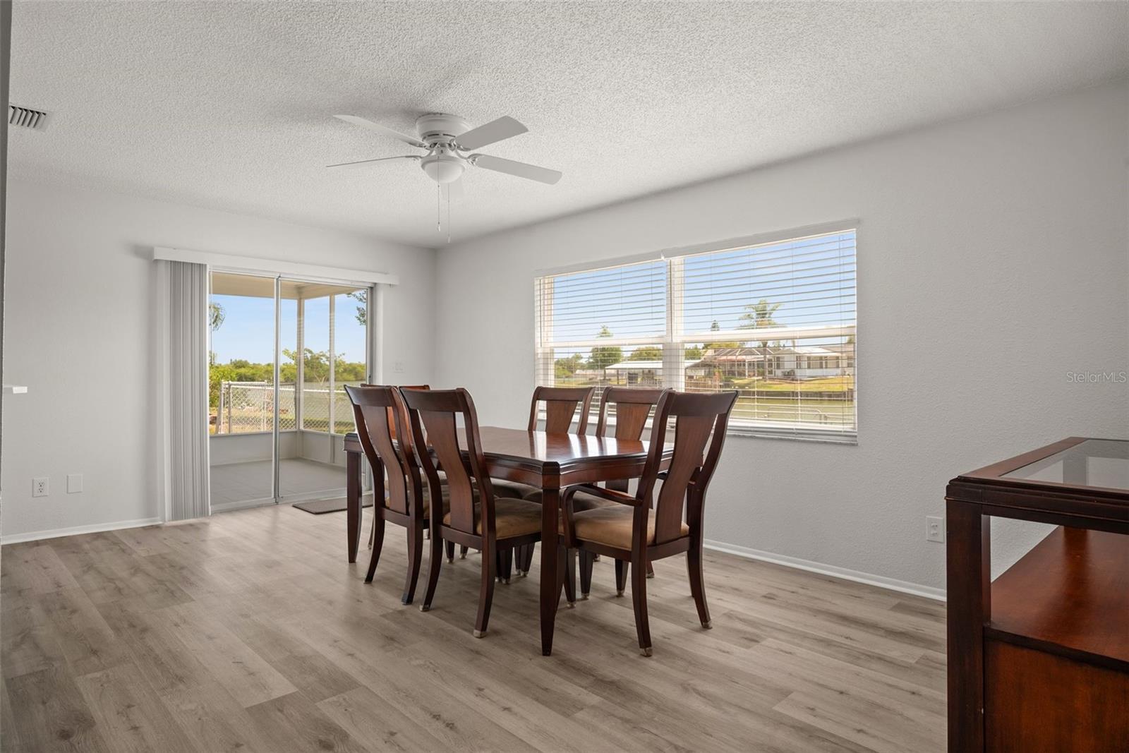 3132 JACKSON DR — photo 10