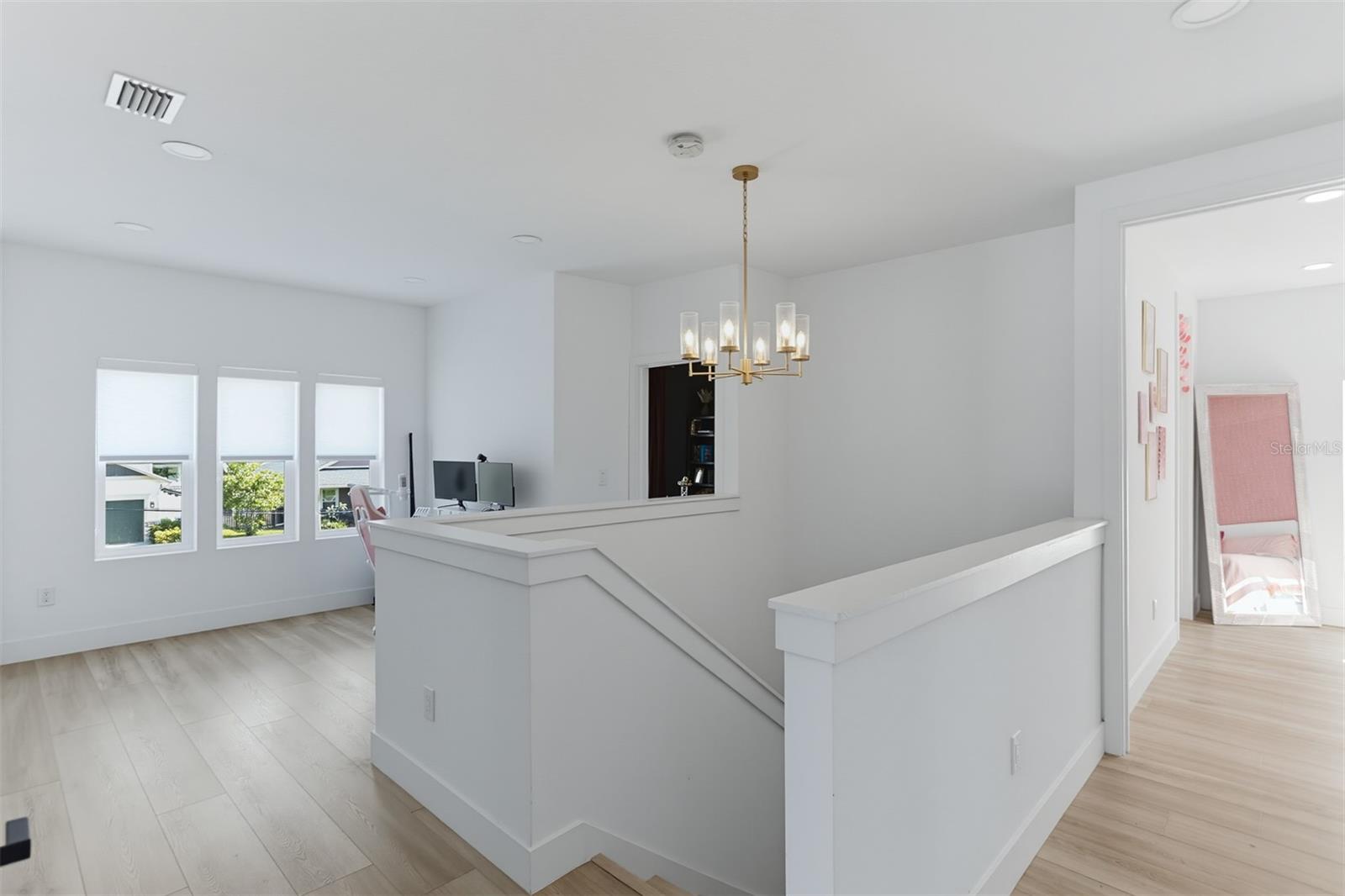 3206 W ARCH ST — photo 54