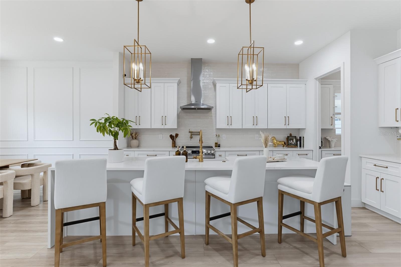3206 W ARCH ST — photo 13