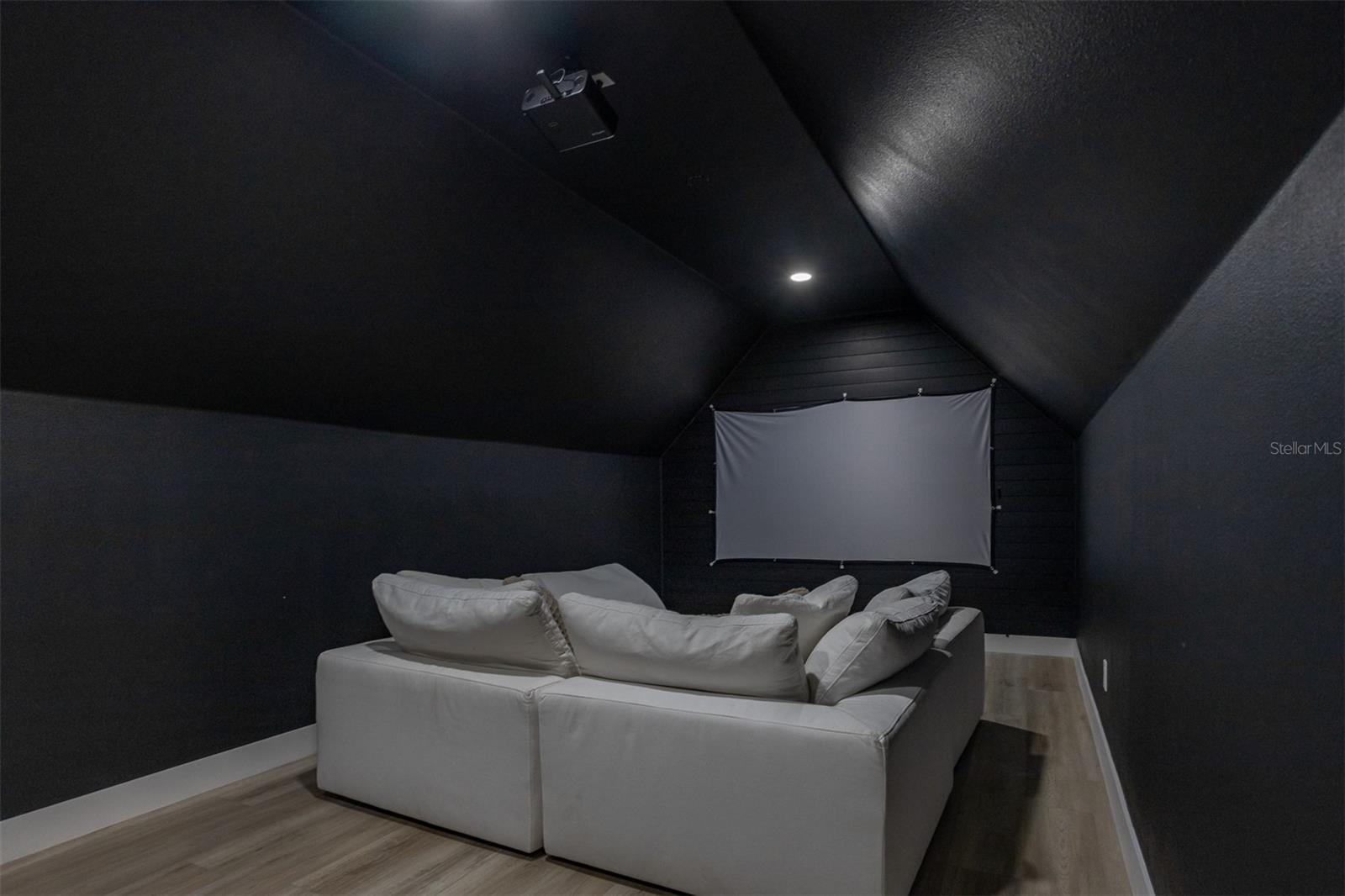 3206 W ARCH ST — photo 33