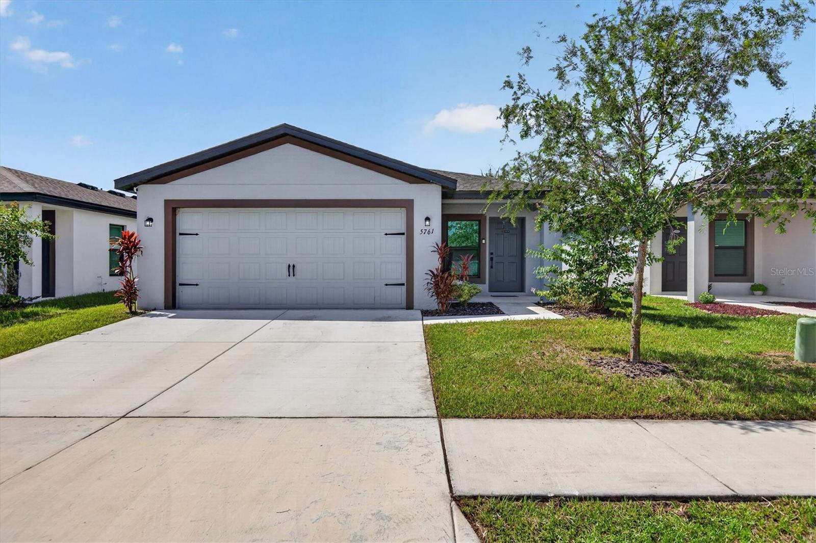 5761 HELMSMAN CT — photo 2