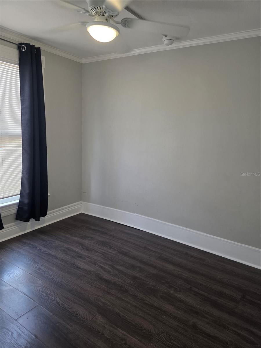 212 W BEACH PL #4 — photo 4