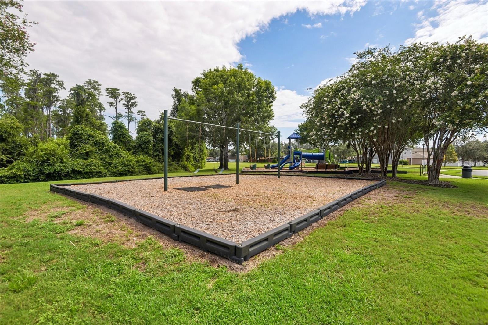 12534 CHENWOOD AVE — photo 46