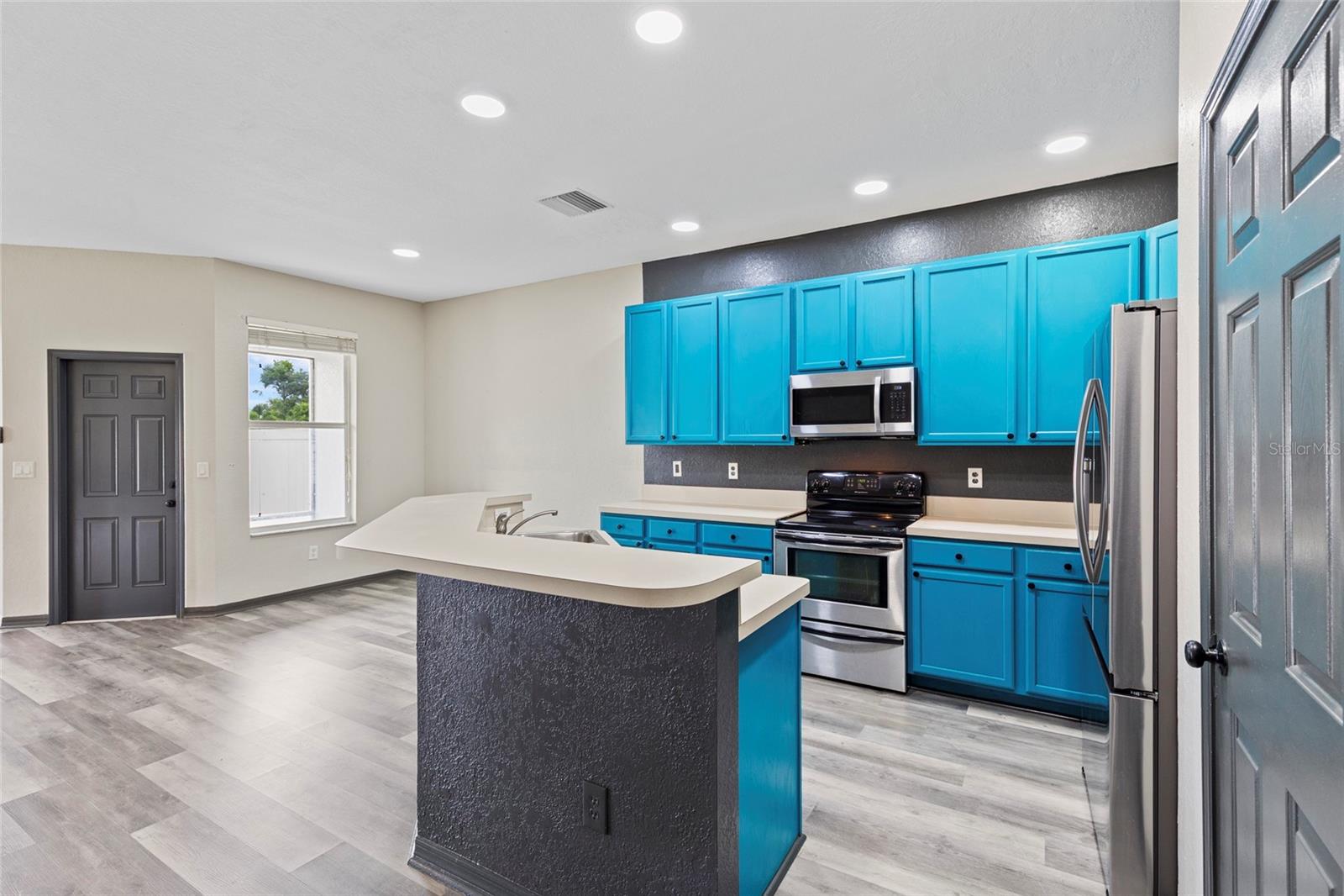 1522 SUMMERGATE DR — photo 16