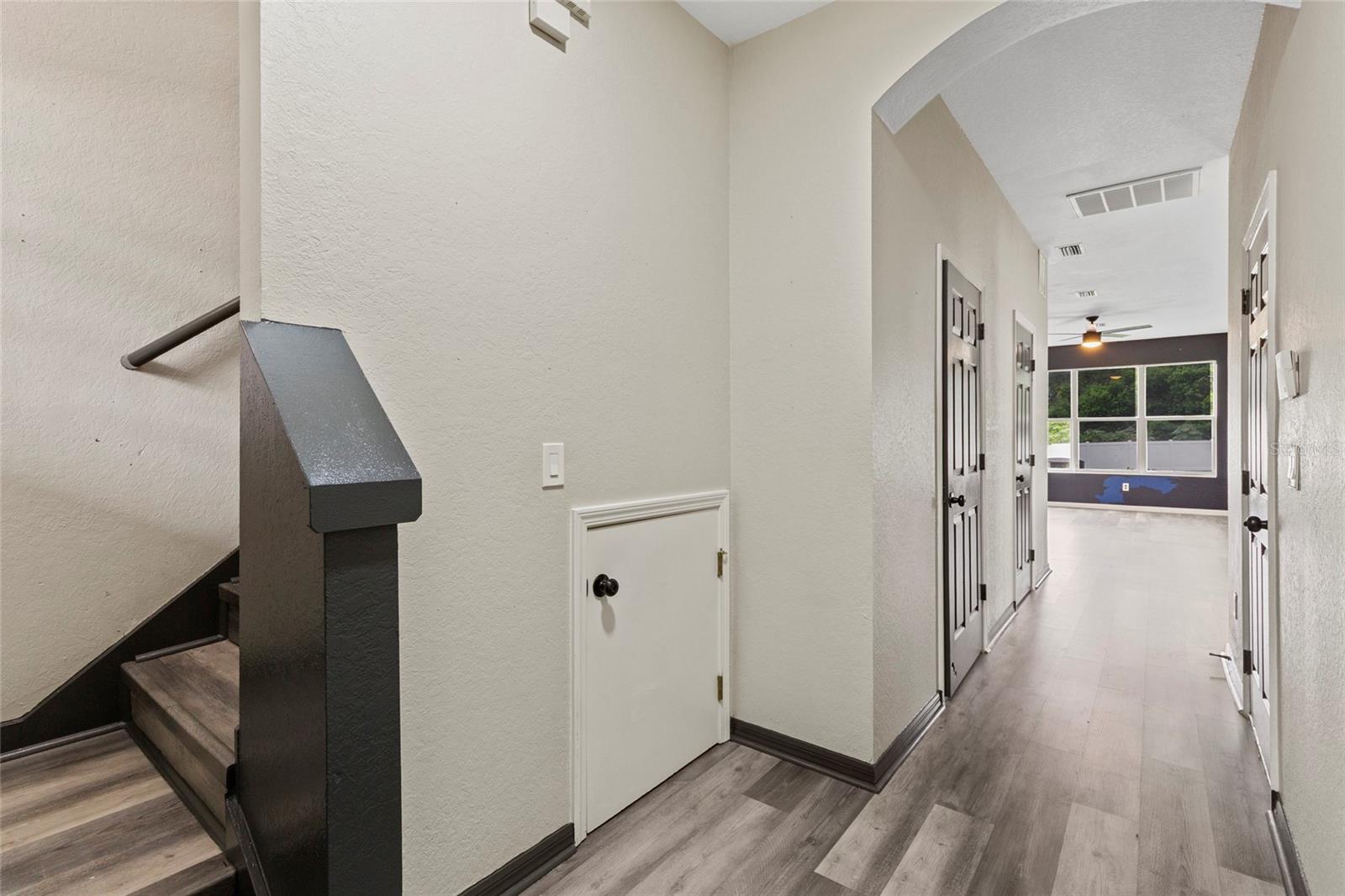 1522 SUMMERGATE DR — photo 6