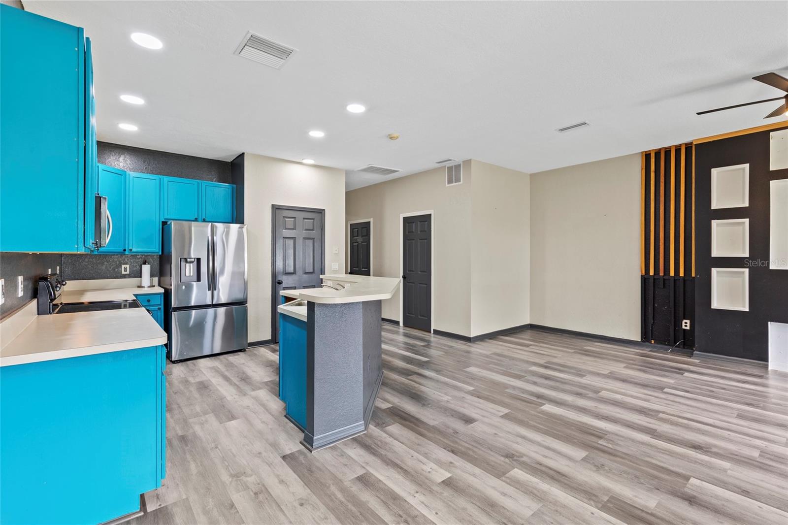 1522 SUMMERGATE DR — photo 15