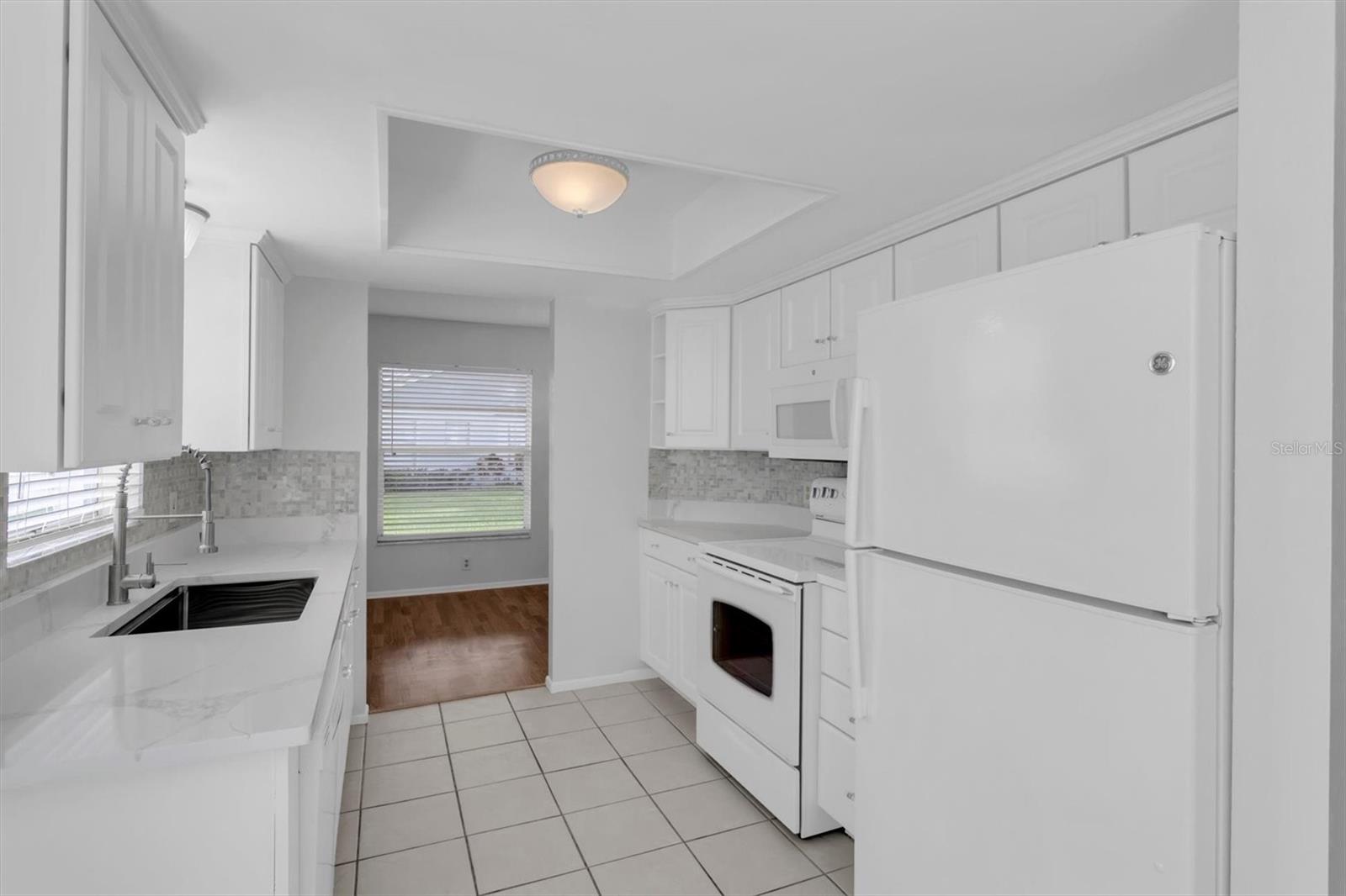9528 BUNKER HILL CT — photo 12