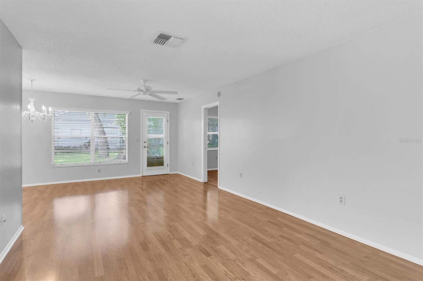 9528 BUNKER HILL CT — photo 4