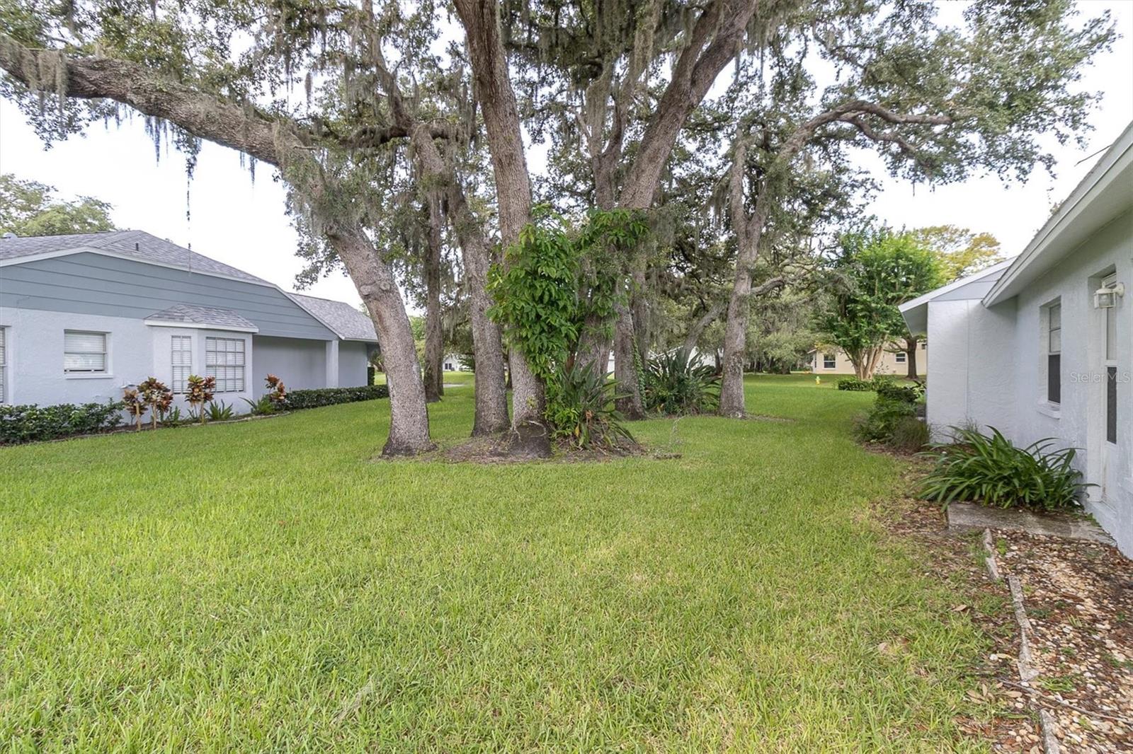 9528 BUNKER HILL CT — photo 28