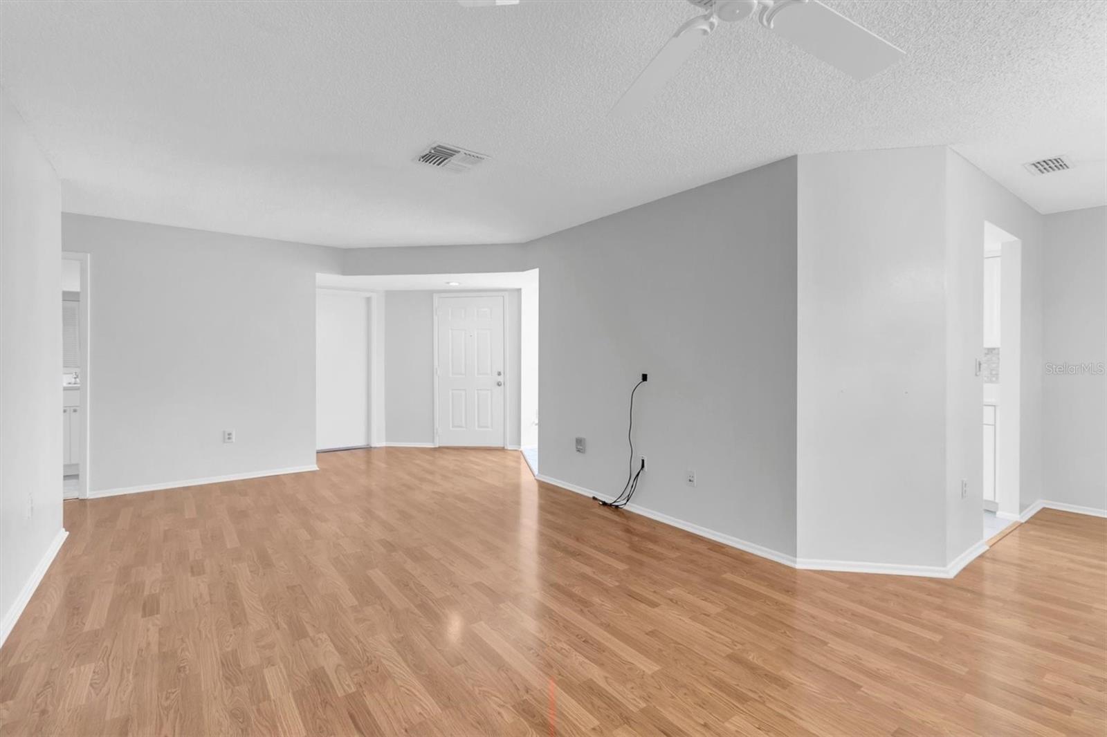 9528 BUNKER HILL CT — photo 6