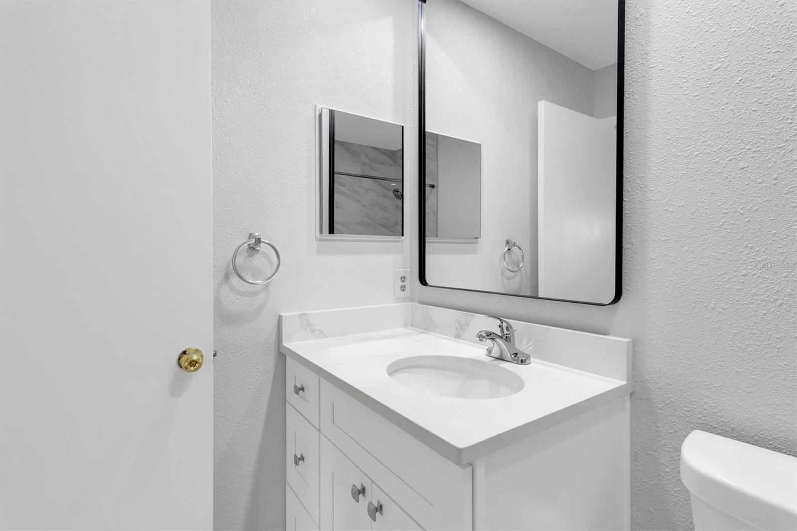9528 BUNKER HILL CT — photo 23