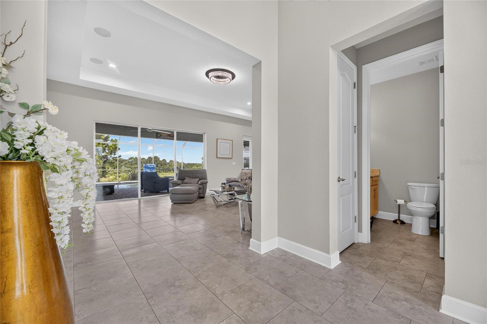 5218 LAKE VENICE DR — photo 5