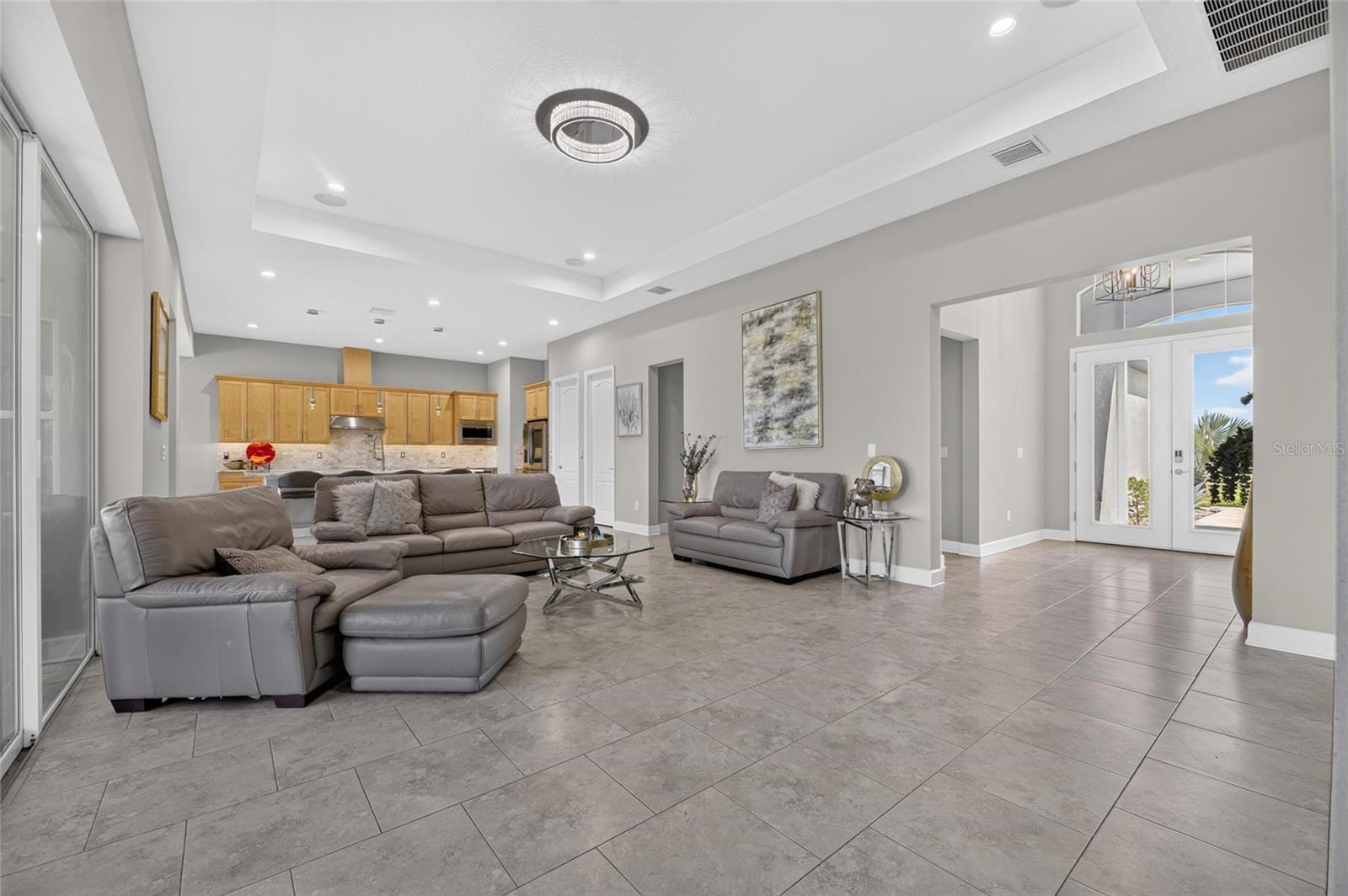 5218 LAKE VENICE DR — photo 30