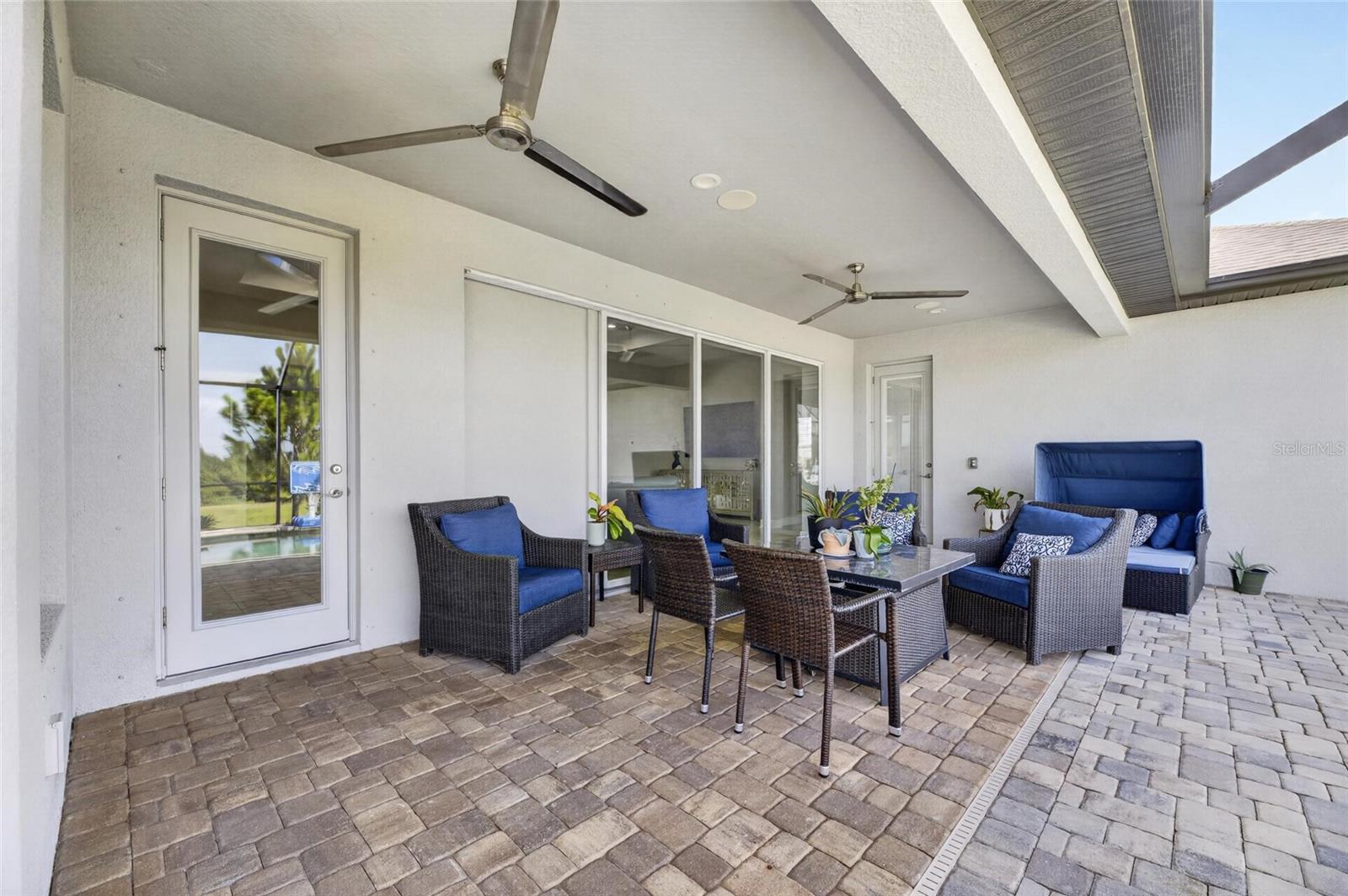5218 LAKE VENICE DR — photo 14