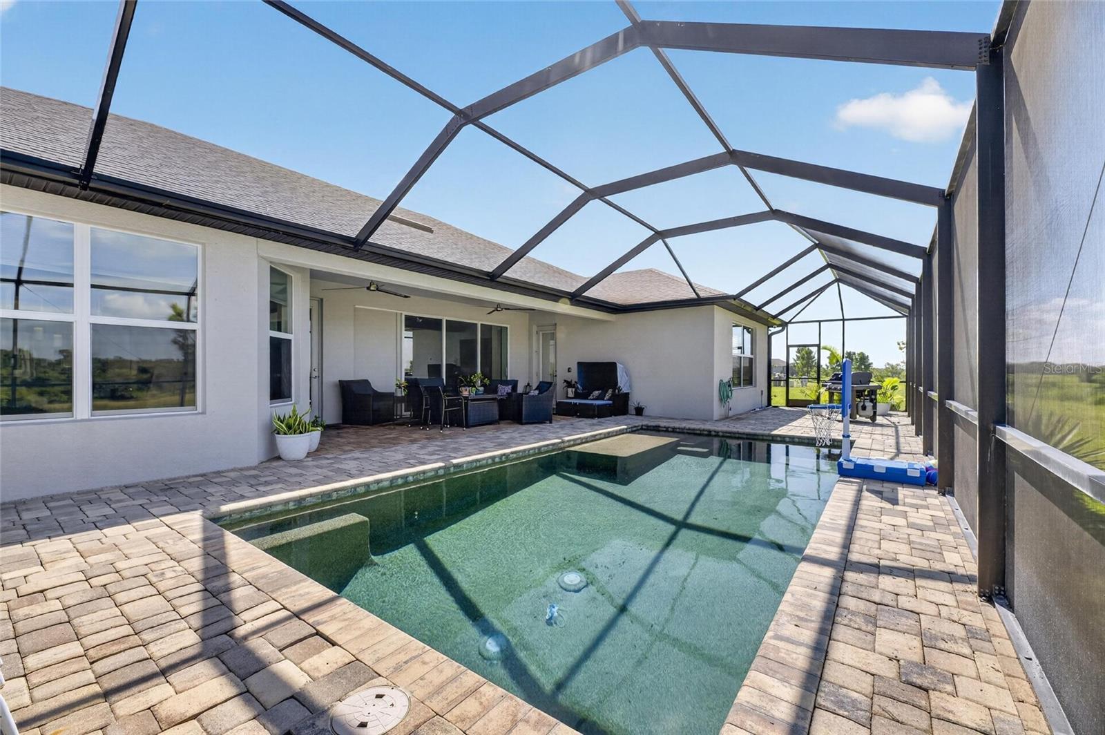 5218 LAKE VENICE DR — photo 18