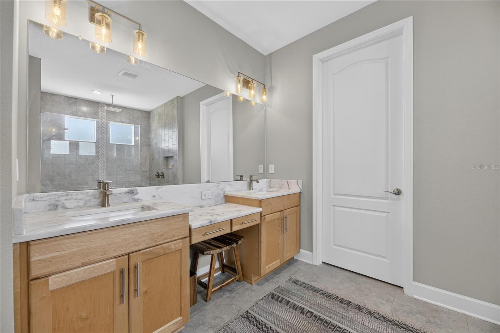 5218 LAKE VENICE DR — photo 53