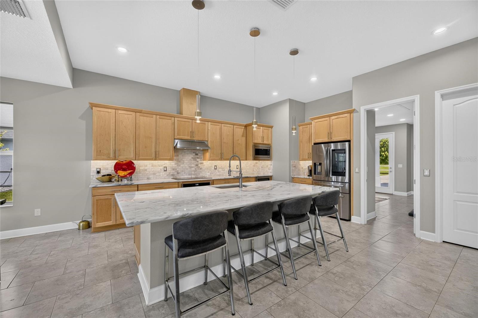 5218 LAKE VENICE DR — photo 41