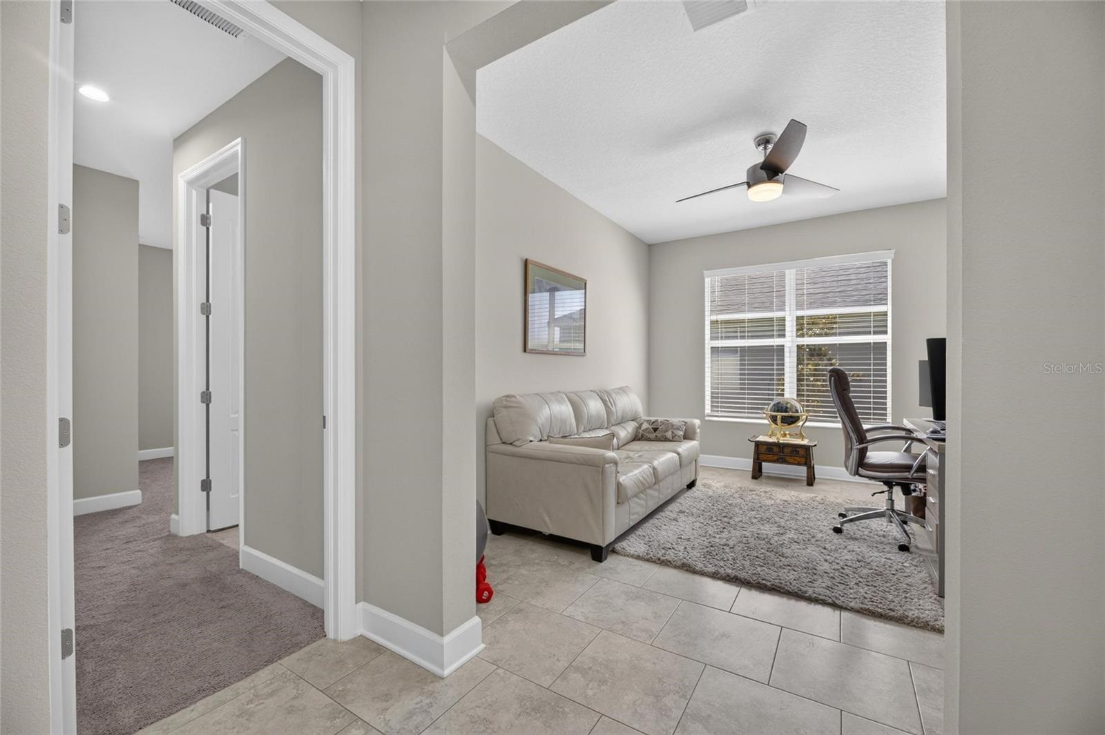 5218 LAKE VENICE DR — photo 25