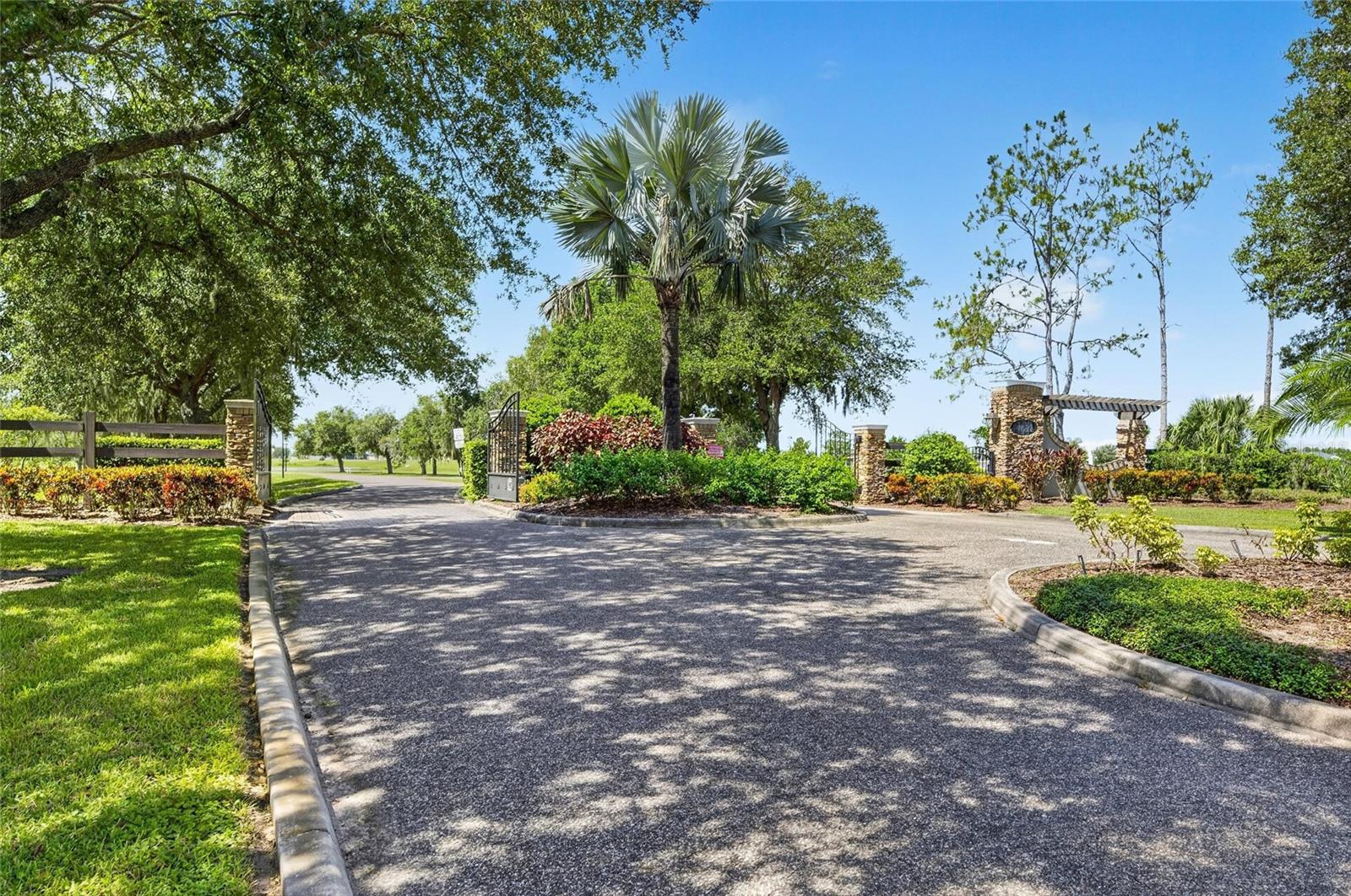 5218 LAKE VENICE DR — photo 69