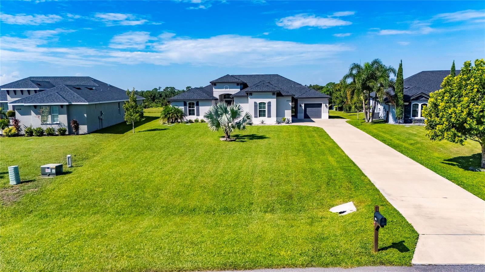 5218 LAKE VENICE DR — photo 65