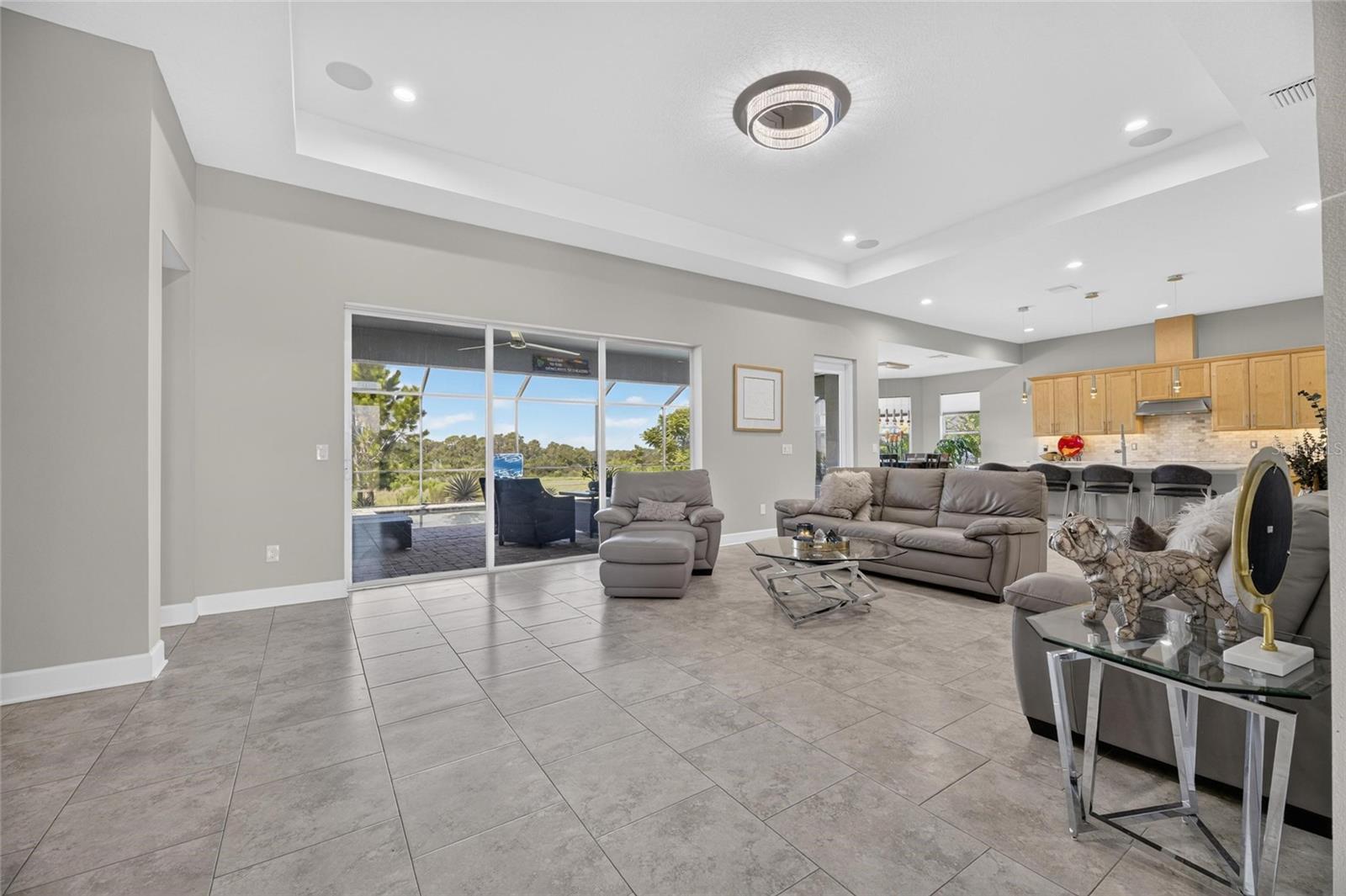 5218 LAKE VENICE DR — photo 28